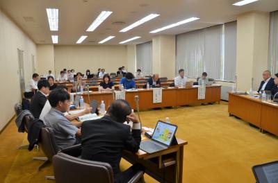 多様な人材活躍・関係交流人口対策特別委員会1