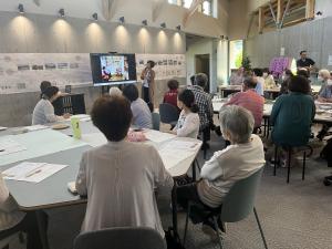 いきいきお茶のみ会対話会の様子