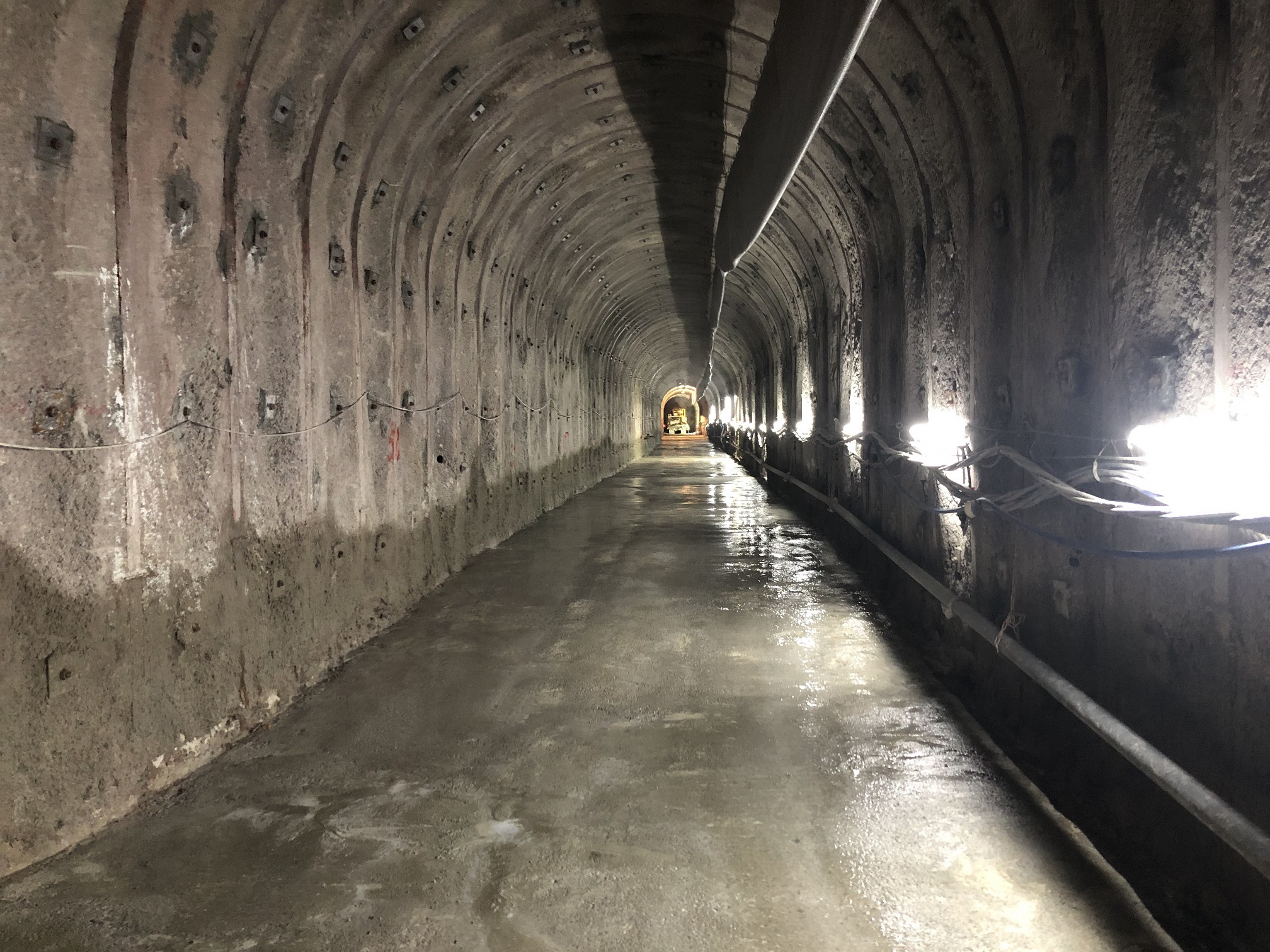 志津地すべり排水トンネル見学会①