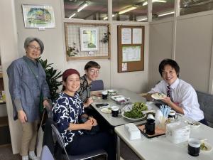 お茶のみ会内覧会の様子