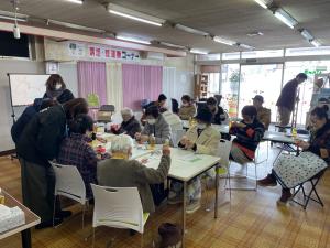 お茶のみ会の様子