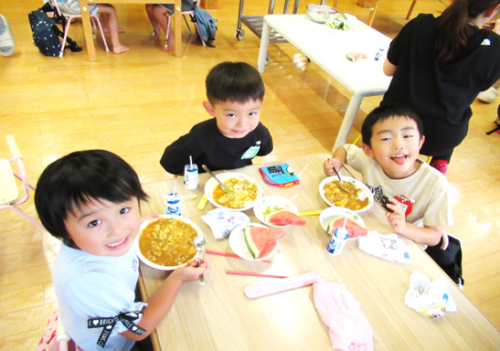 保育園留学_給食